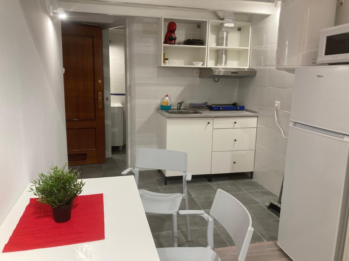 Golondrinas De Malaga "Apartamentos Con Mucho Arte" Y Terraza Solarium En Coliving Екстер'єр фото
