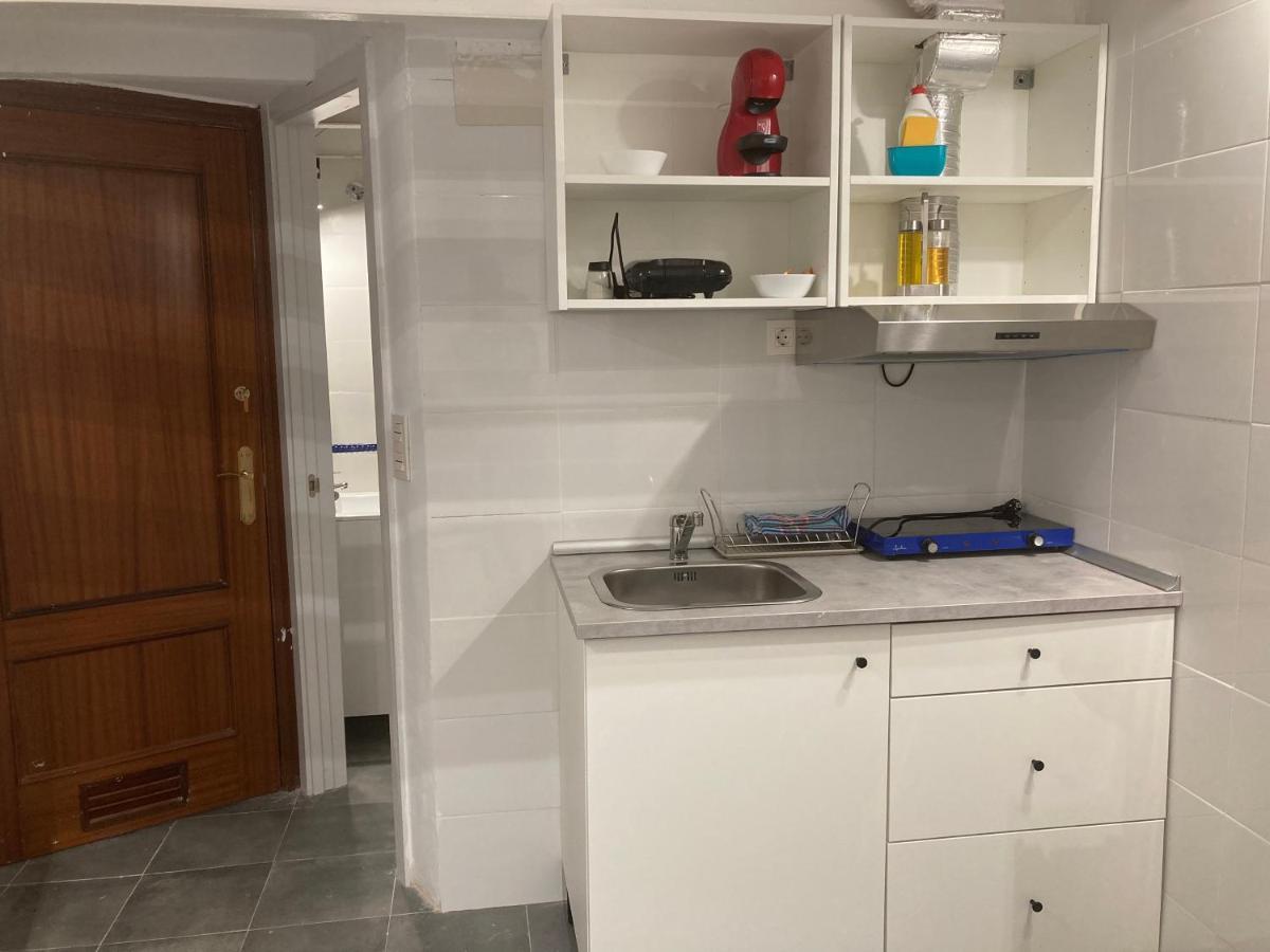 Golondrinas De Malaga "Apartamentos Con Mucho Arte" Y Terraza Solarium En Coliving Екстер'єр фото